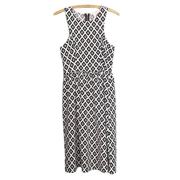 Everly Fit & Flare Dress Size Small Black & White Tribal Print Summer Y2K 2010s - Picture 1 of 8